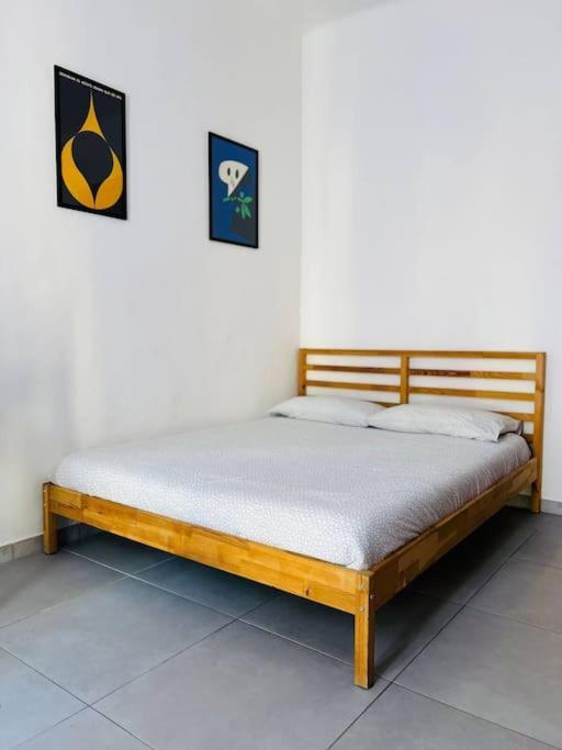 Monolocale Centrale Vista Mare - Fara'S Home Bari Kültér fotó