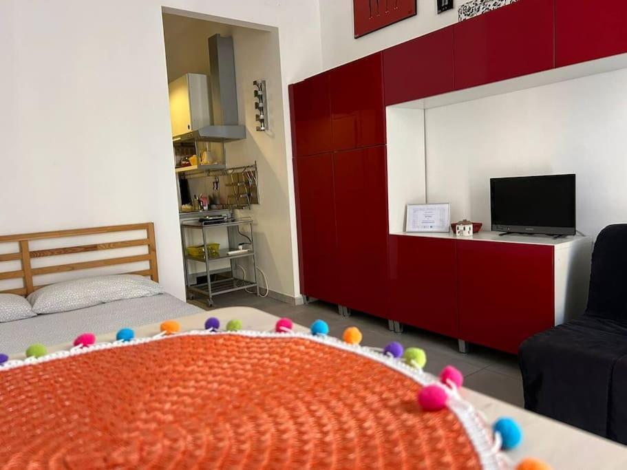 Monolocale Centrale Vista Mare - Fara'S Home Bari Kültér fotó